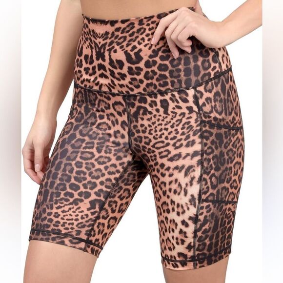 🎉5 for $40 🎉Yogalicious womens Cycling Shorts Size XS Animal Print - Picture 1 of 6